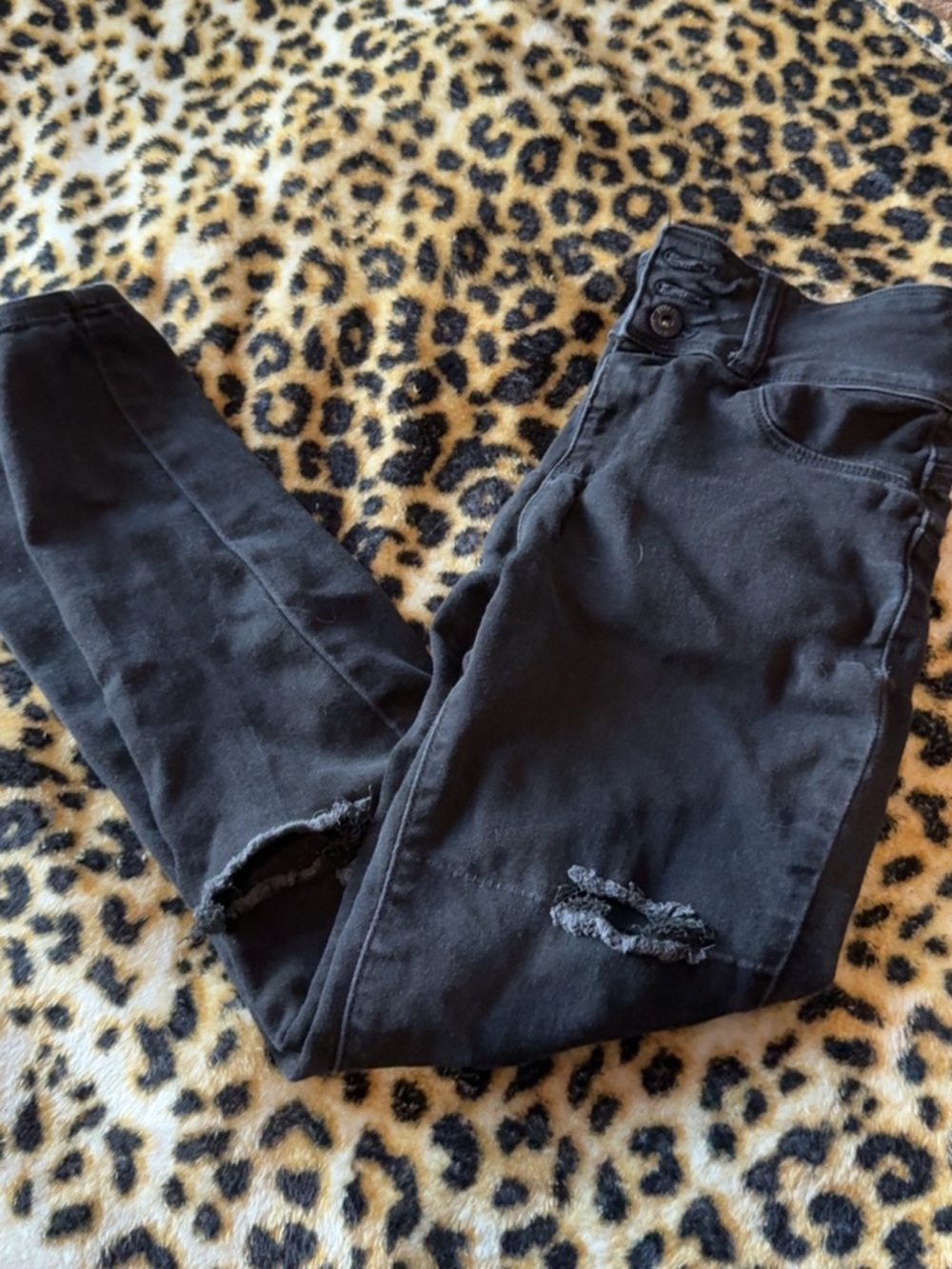 Skinny Black Women's Ripped Jeggings